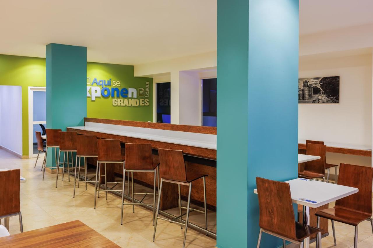 One Centro 3*